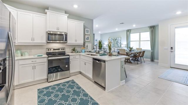 18108 LAGOON REACH LN, North Fort Myers, FL 33917