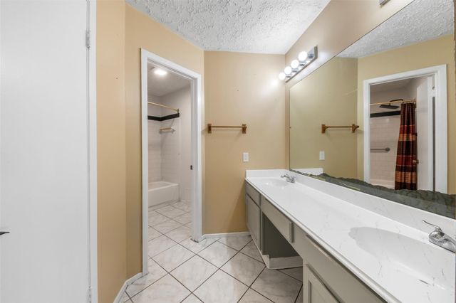 15719 Tammany Lane, Houston, TX 77082