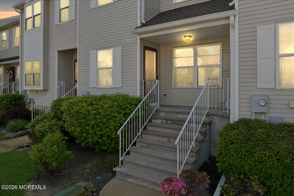 3103 Smoke House Court, Freehold, NJ 07728