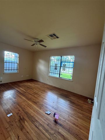 7433 Springdale Street, Houston, TX 77028