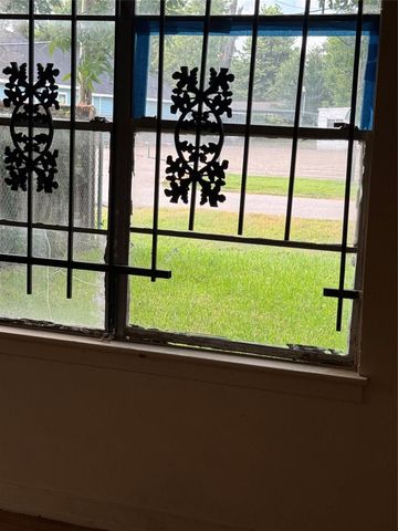 7433 Springdale Street, Houston, TX 77028