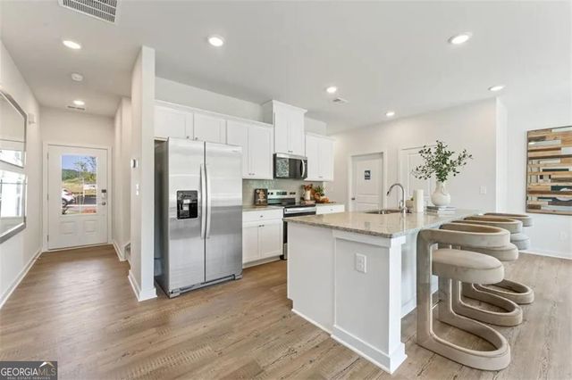 2939 Crystal Springs Point 157, Gainesville, GA 30507