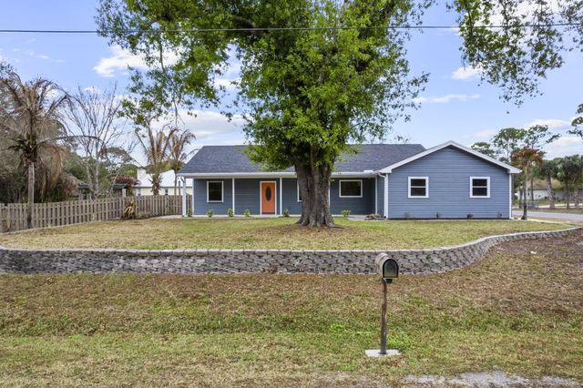 701 Bartow Street, Fort Pierce, FL 34982