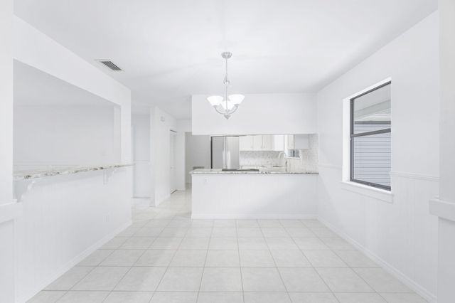 701 Bartow Street, Fort Pierce, FL 34982