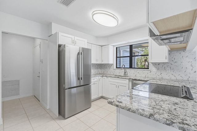 701 Bartow Street, Fort Pierce, FL 34982