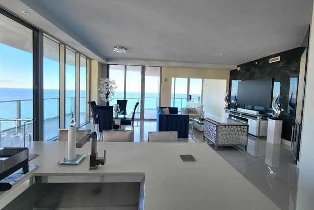 3100 N Ocean Drive H-1503, Singer Island, FL 33404