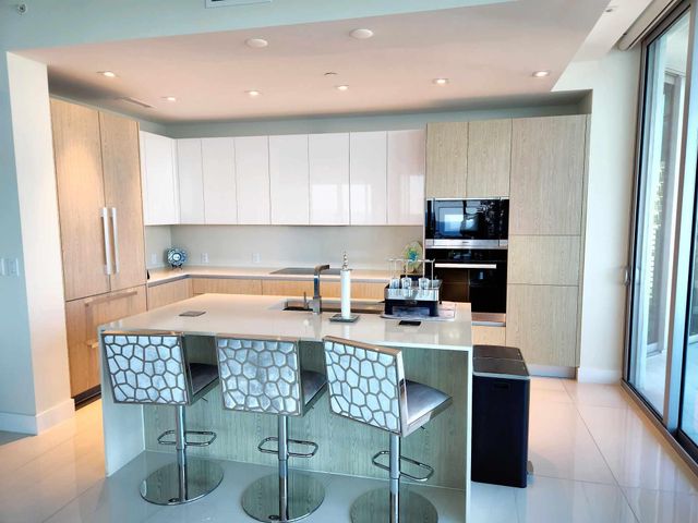 3100 N Ocean Drive H-1503, Singer Island, FL 33404