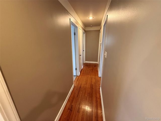 6484 Drexel Street, Dearborn Heights, MI 48127