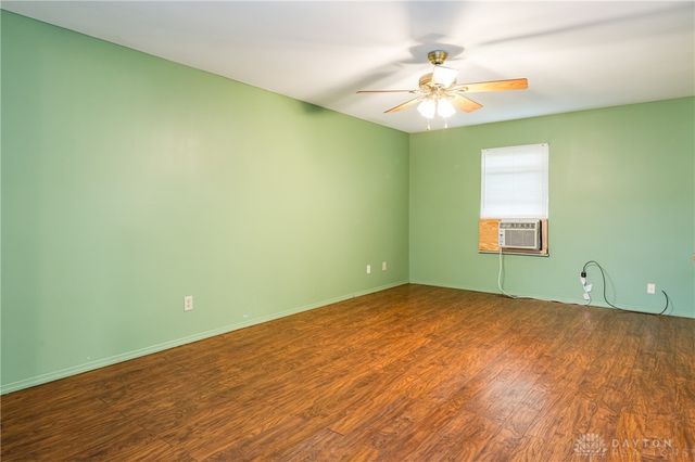 8581 Pinegate Way, Huber Heights, OH 45424