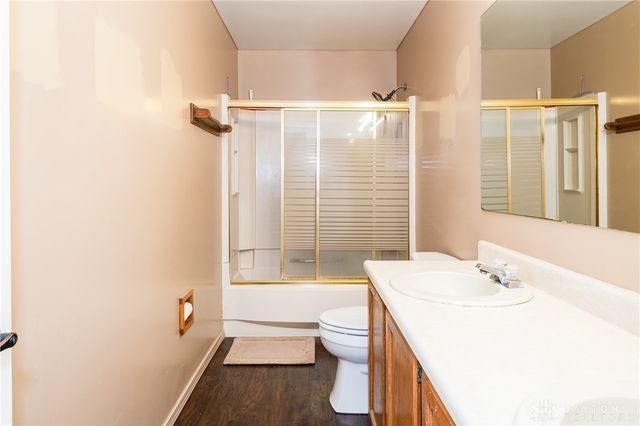 8581 Pinegate Way, Huber Heights, OH 45424