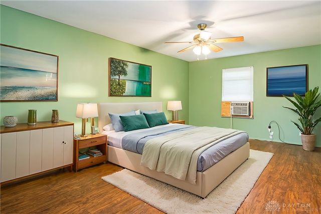 8581 Pinegate Way, Huber Heights, OH 45424