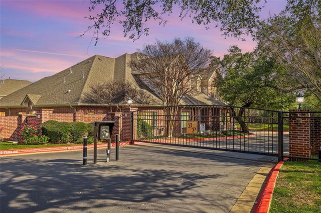 5515 Davis LN 32, Austin, TX 78749