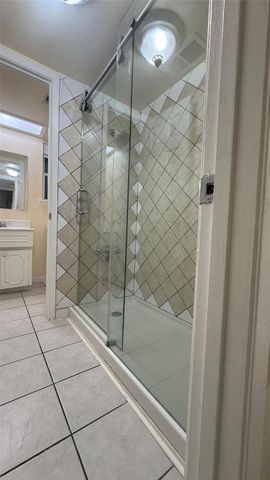7107 Sawmill Trl, Houston, TX 77040