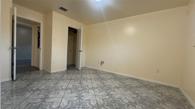 7107 Sawmill Trl, Houston, TX 77040