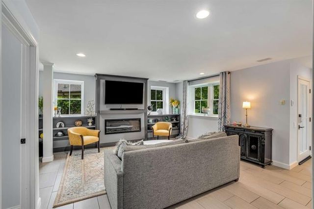 1678 Nottingham WY NE, Atlanta, GA 30309