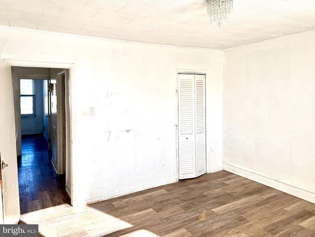 2557 S SHIELDS ST, Philadelphia, PA 19142