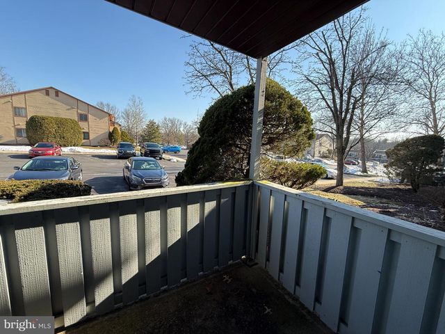 405 HICKORY CT, Lansdale, PA 19446