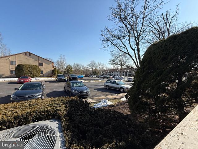 405 HICKORY CT, Lansdale, PA 19446