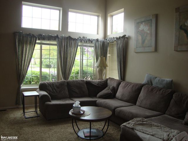 59478 Manning Drive, New Haven, MI 48048