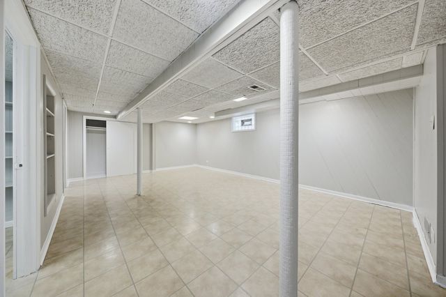 1067 W 97th Street, Chicago, IL 60643