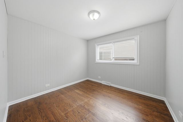 1067 W 97th Street, Chicago, IL 60643