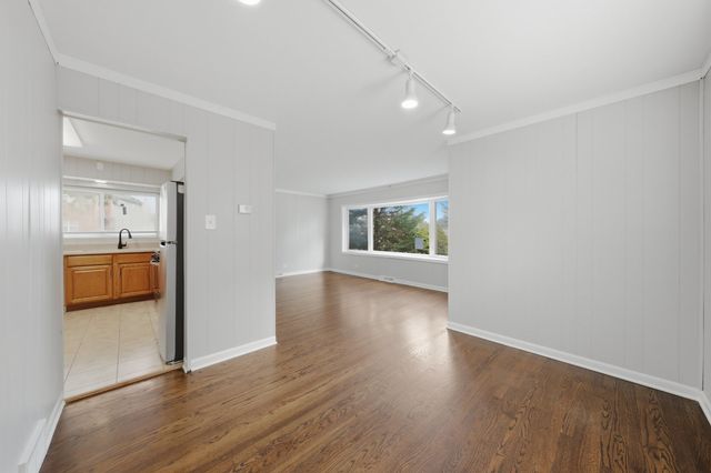 1067 W 97th Street, Chicago, IL 60643