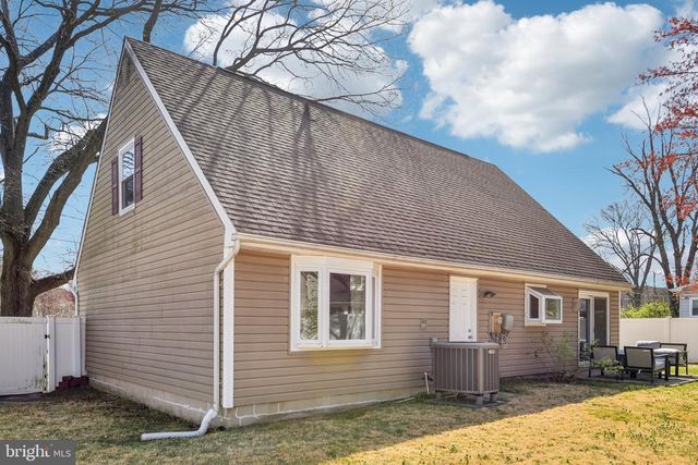 306A MONTFIELD LN, Glen Burnie, MD 21061