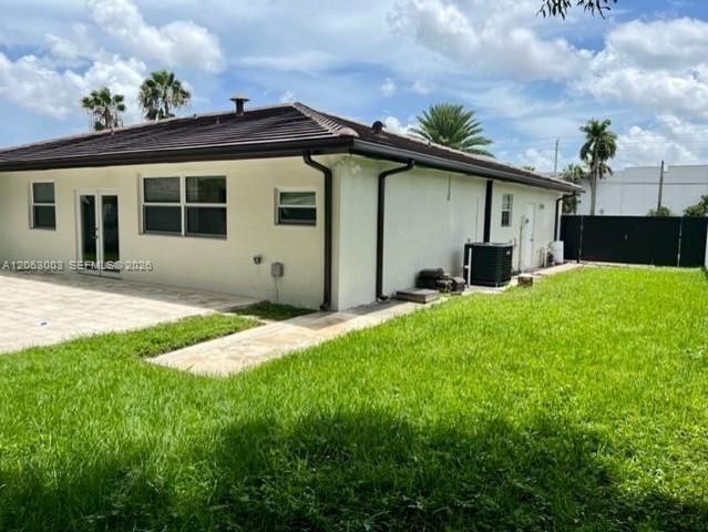 9845 NW 25th Ter, Doral, FL 33172