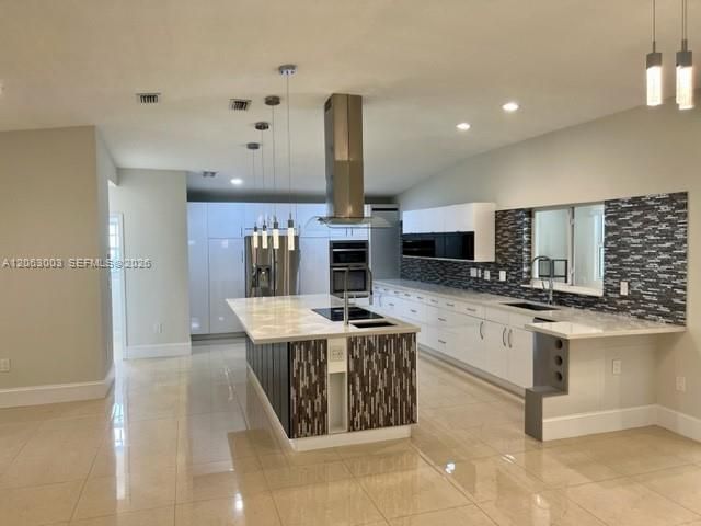 9845 NW 25th Ter, Doral, FL 33172