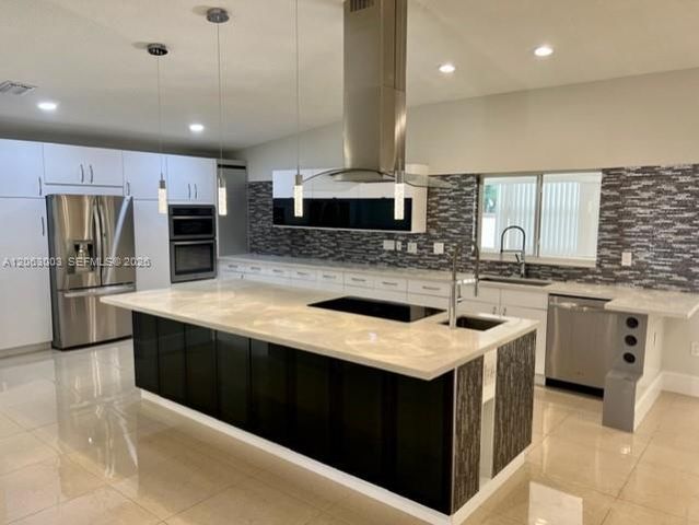 9845 NW 25th Ter, Doral, FL 33172