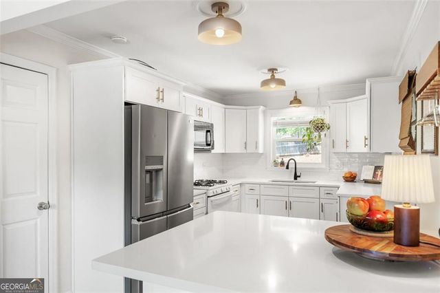1380 Ashwood Court SE, Smyrna, GA 30080