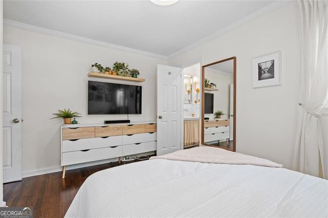 1380 Ashwood Court SE, Smyrna, GA 30080