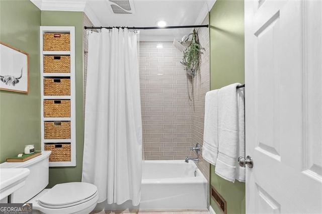 1380 Ashwood Court SE, Smyrna, GA 30080