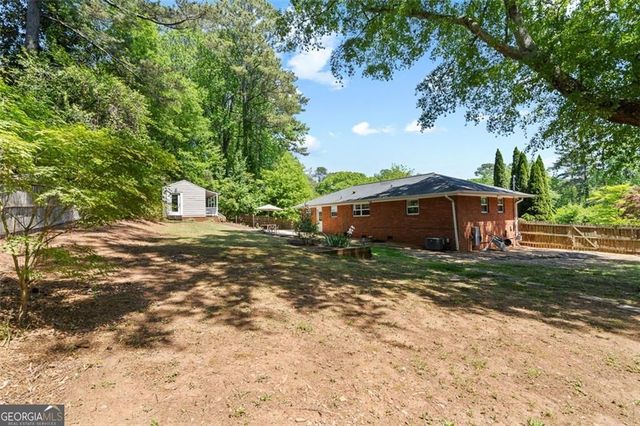 1380 Ashwood Court SE, Smyrna, GA 30080