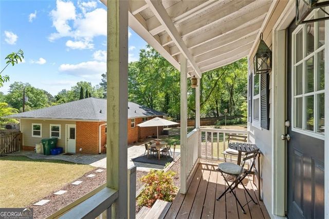 1380 Ashwood Court SE, Smyrna, GA 30080