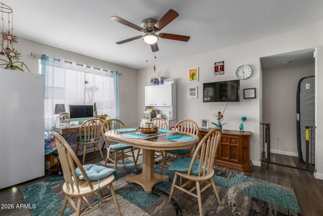 9916 W CLAIR Drive, Sun City, AZ 85351