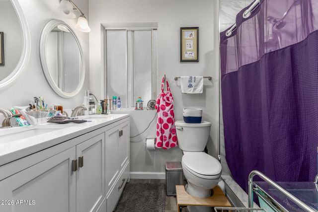 9916 W CLAIR Drive, Sun City, AZ 85351