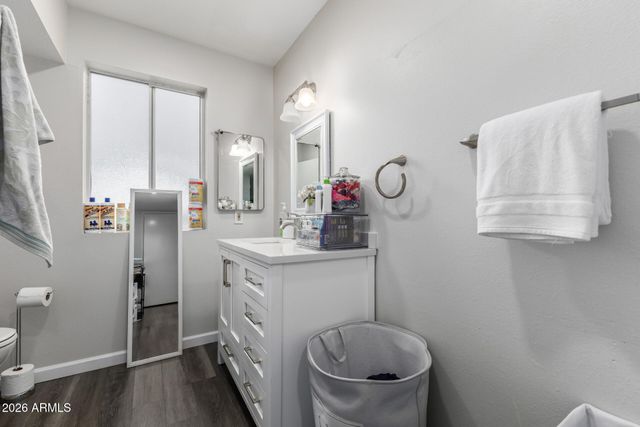 9916 W CLAIR Drive, Sun City, AZ 85351