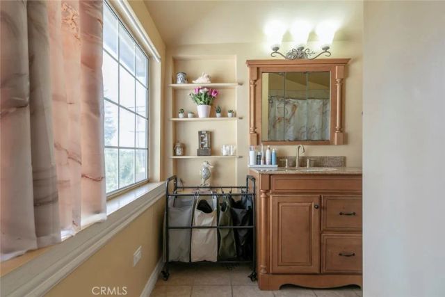 314 E Randolph Street, Glendale, CA 91207