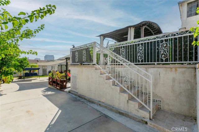314 E Randolph Street, Glendale, CA 91207