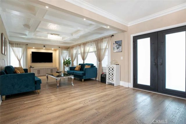 314 E Randolph Street, Glendale, CA 91207