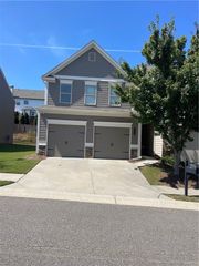 3512 Castleberry Village Circle, Cumming, GA 30040