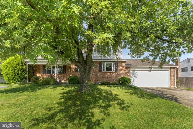 2 MARTIN DR, Newark, DE 19713