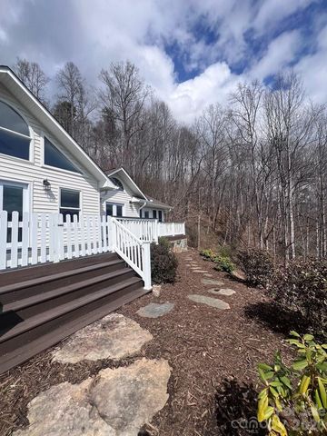 770 Discovery Place, Sylva, NC 28779