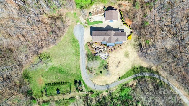 770 Discovery Place, Sylva, NC 28779
