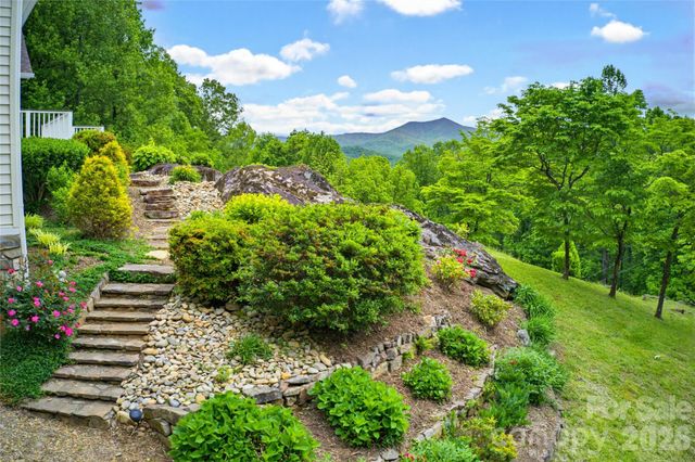 770 Discovery Place, Sylva, NC 28779