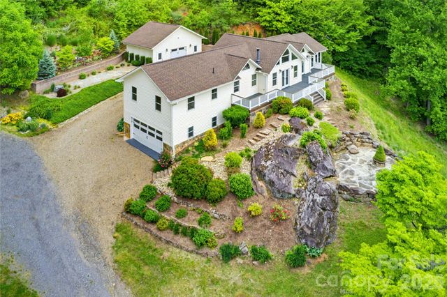 770 Discovery Place, Sylva, NC 28779