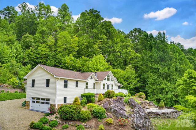 770 Discovery Place, Sylva, NC 28779