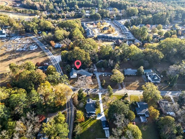 32 Mcdonough Street, Hampton, GA 30228