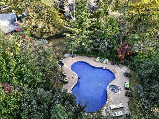 32 Mcdonough Street, Hampton, GA 30228